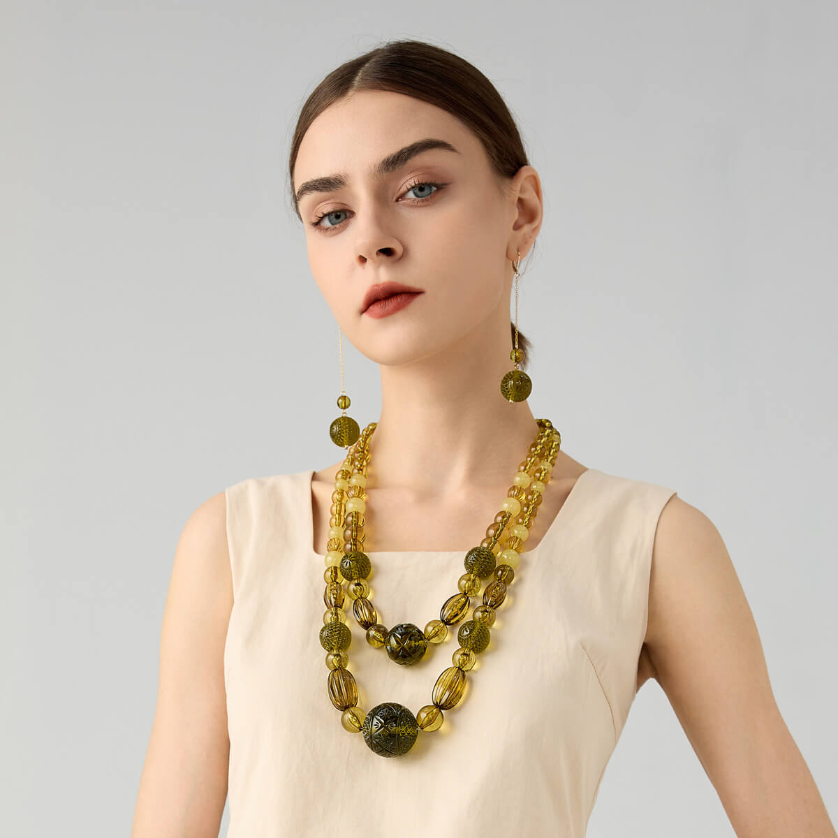 NEW IN Double Layered Necklace Olive
