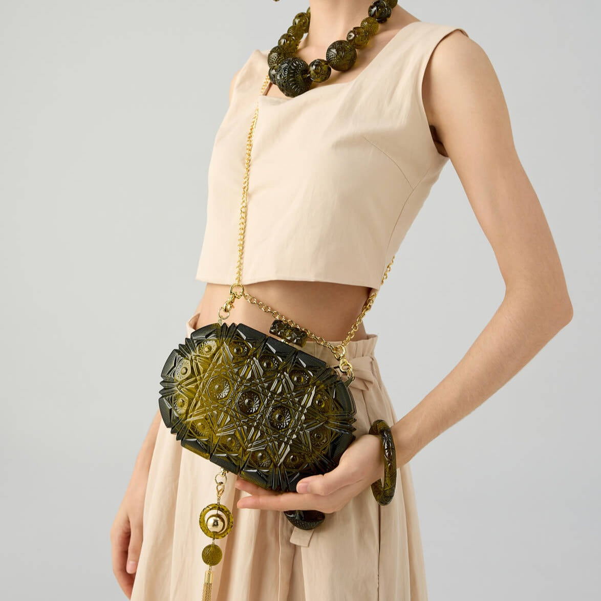 Edged Oval Clutch Olive