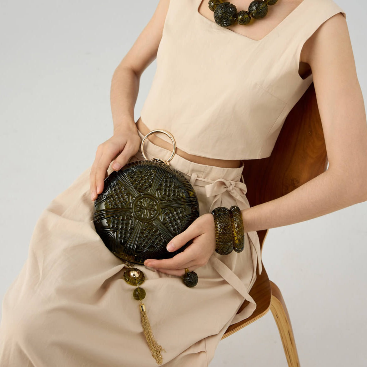 Large Halo Clutch Olive