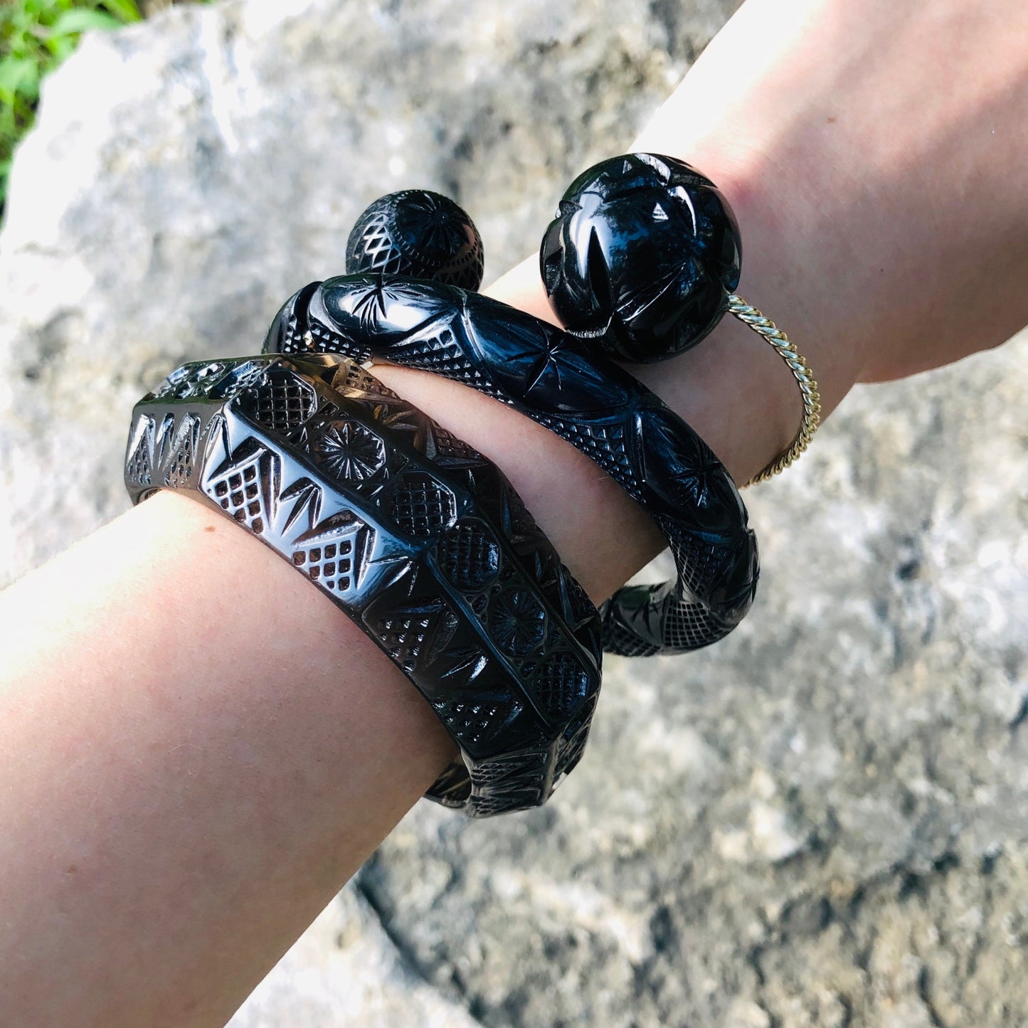 Etched Octagon Bangle Black