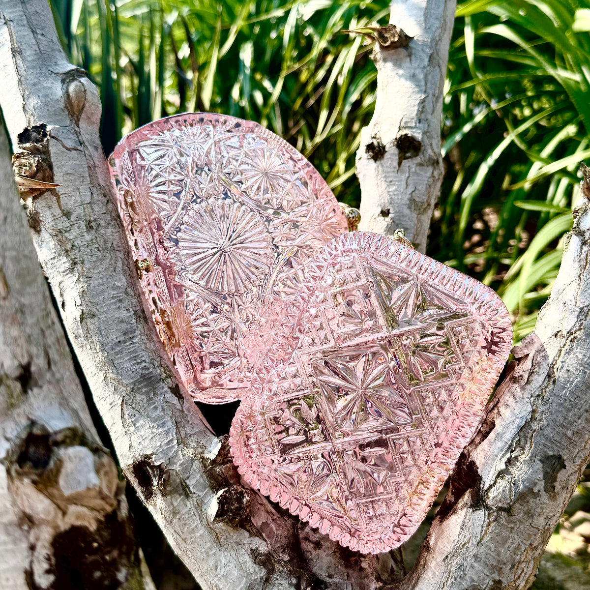 Hand Carved Clutch Rosé