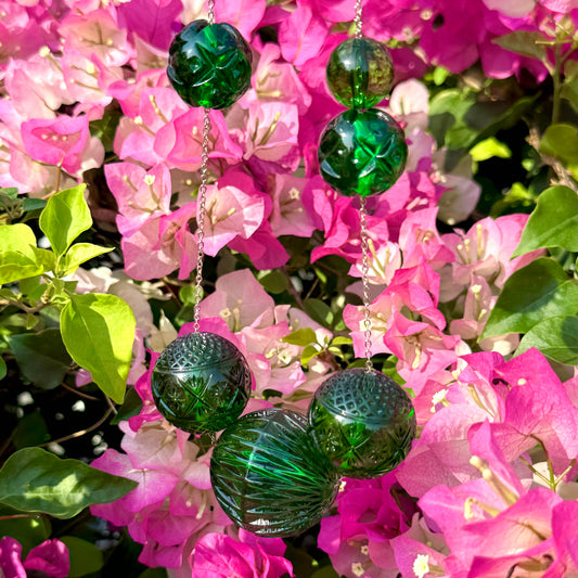 Long Random Sphere Necklace Emerald Green