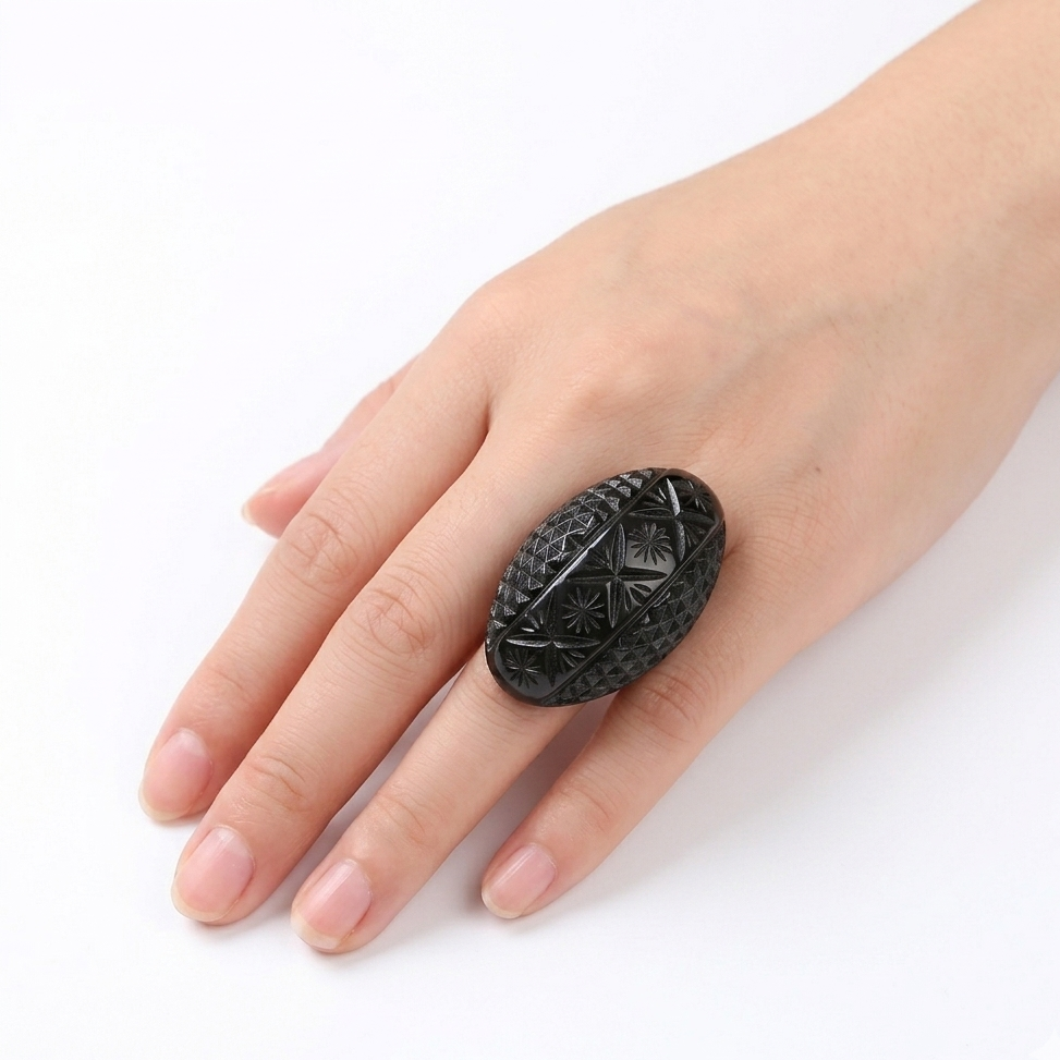 Etched Oval Ring Black