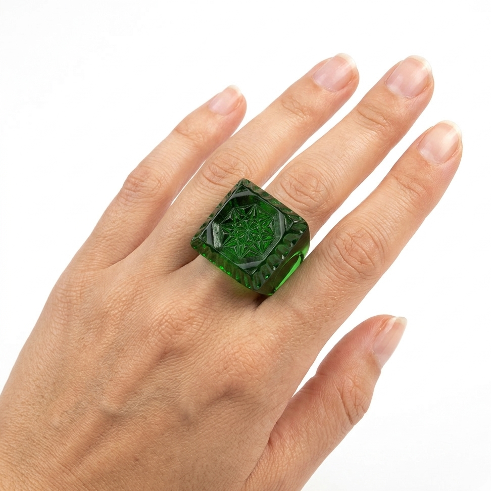 Etched Square Ring Emerald Green