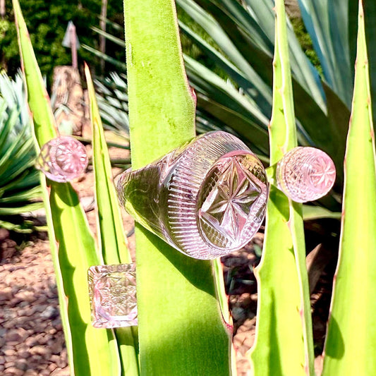 Hand Carved Bottlestop Ring Rosé