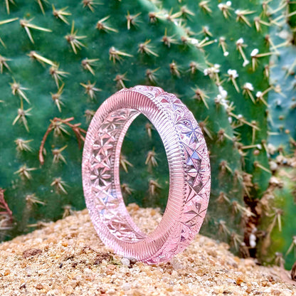 [NEW IN] Hand Carved Faceted Bangle Rosé