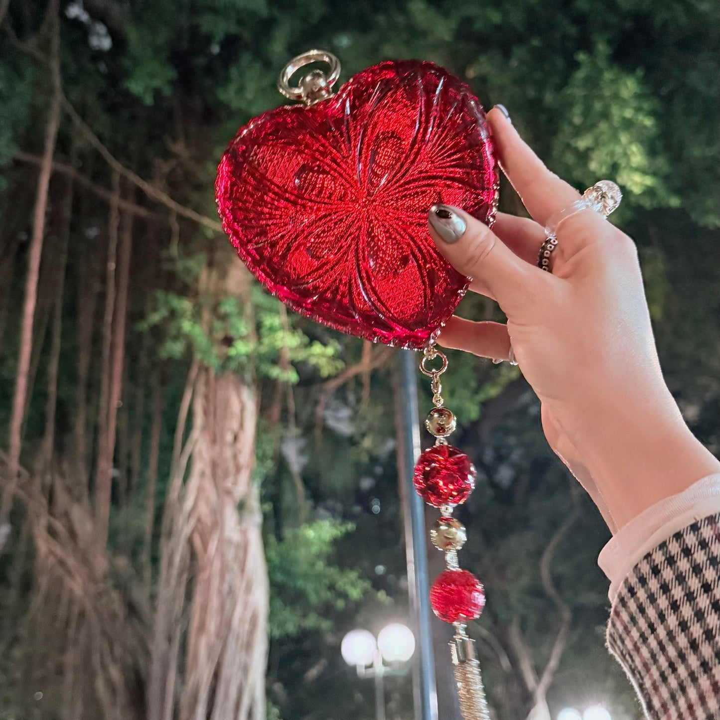 Amour Heart Clutch Burgundy